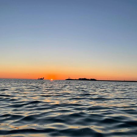 Rimini Bay Suites&Residence Екстер'єр фото