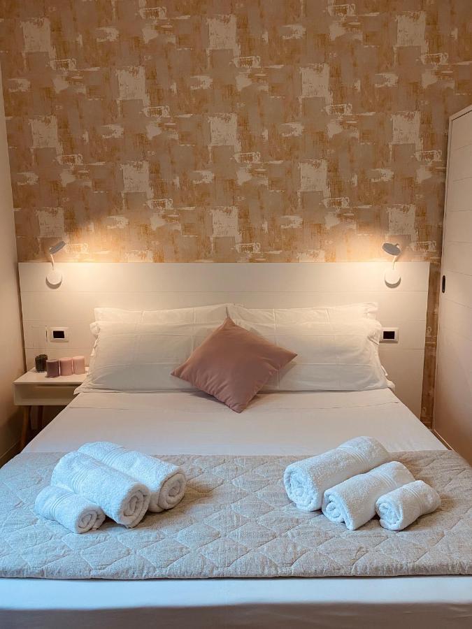 Rimini Bay Suites&Residence Екстер'єр фото