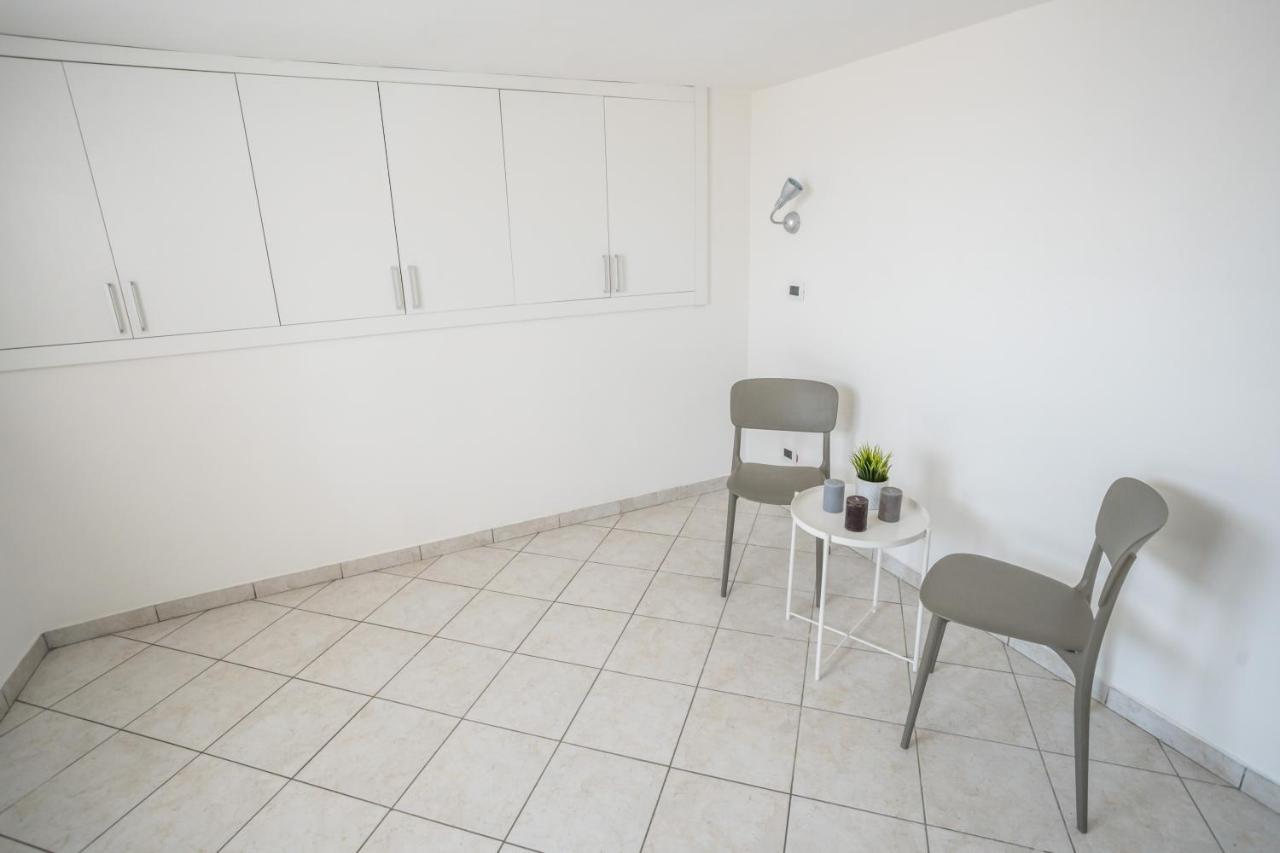 Rimini Bay Suites&Residence Екстер'єр фото