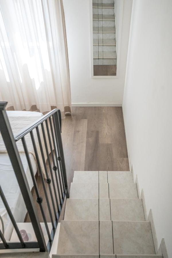 Rimini Bay Suites&Residence Екстер'єр фото